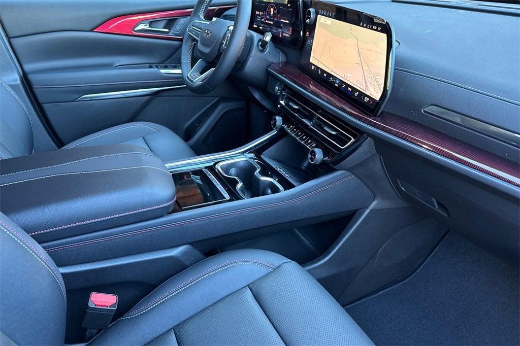 new 2026 Chevrolet Traverse car, priced at $50,024