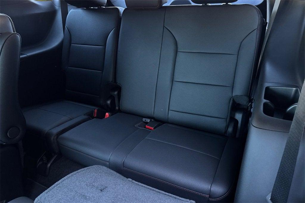 new 2026 Chevrolet Traverse car, priced at $50,024