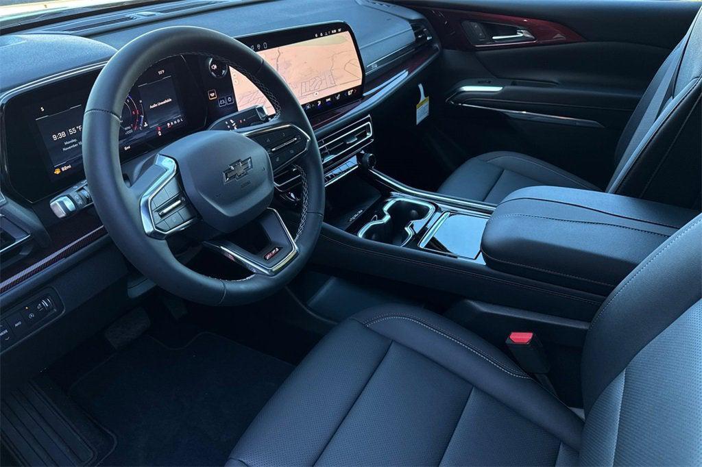 new 2026 Chevrolet Traverse car, priced at $50,024
