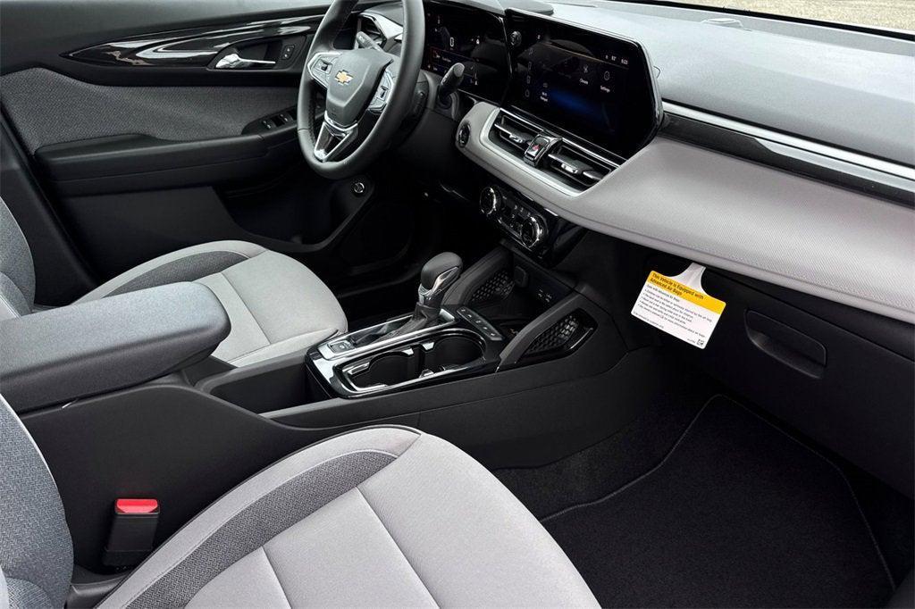 new 2026 Chevrolet TrailBlazer car, priced at $28,392