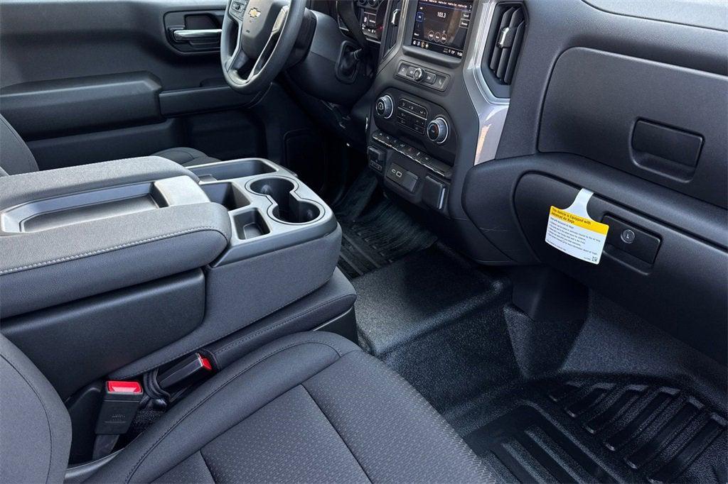new 2025 Chevrolet Silverado 1500 car, priced at $40,527