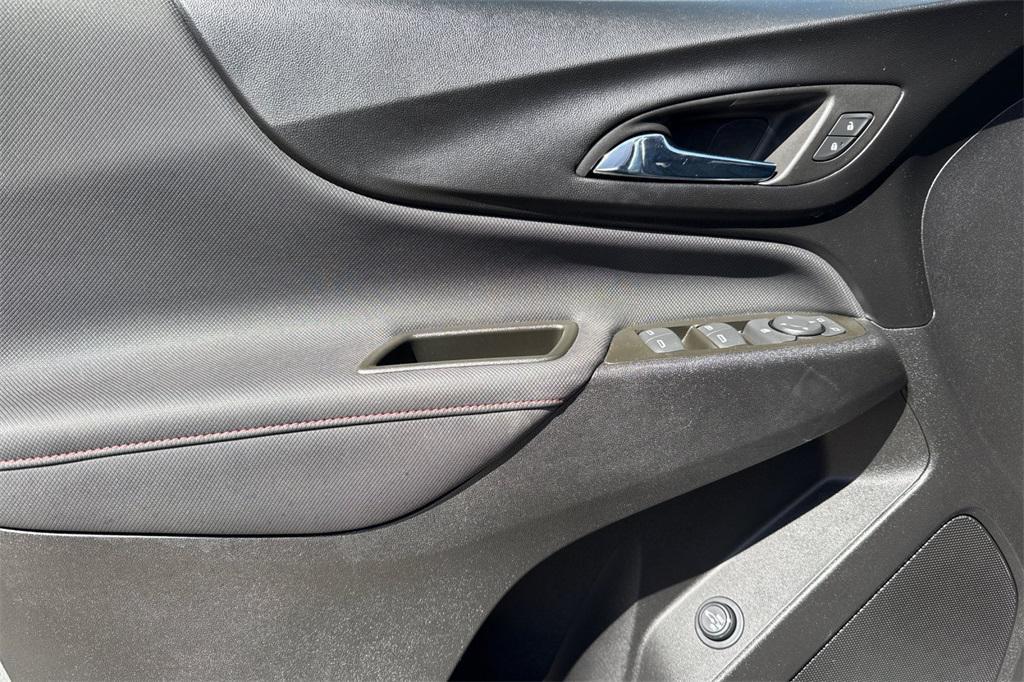 used 2023 Chevrolet Equinox car, priced at $26,763