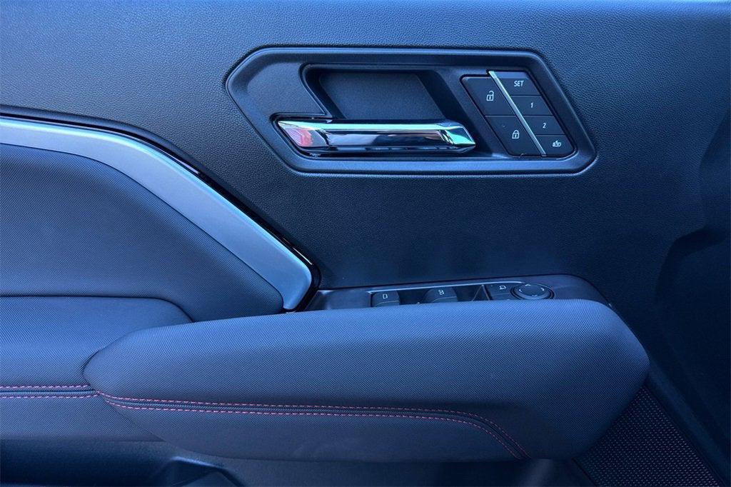 new 2026 Chevrolet Colorado car, priced at $48,235