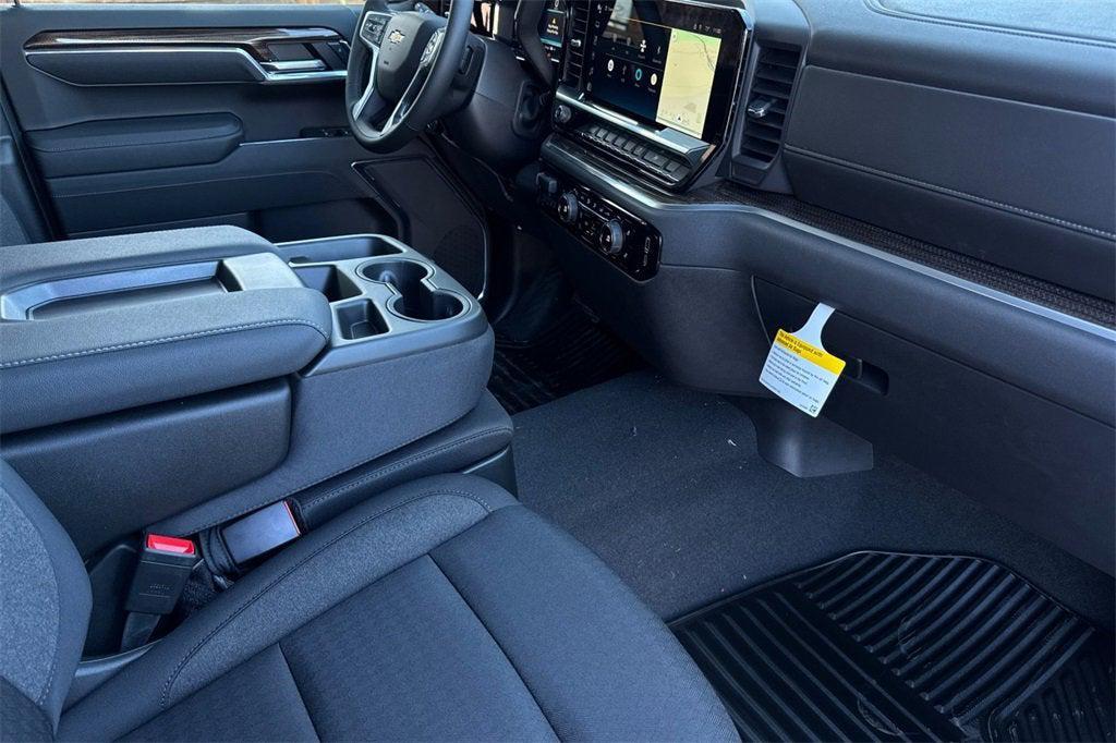 new 2025 Chevrolet Silverado 1500 car, priced at $48,321