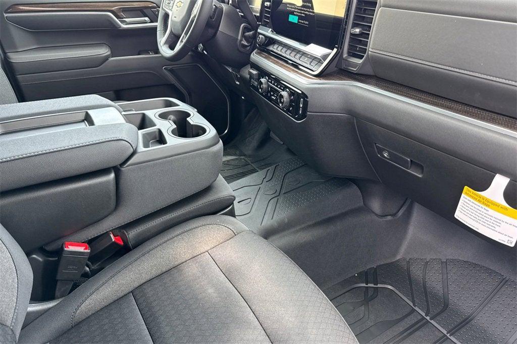 new 2025 Chevrolet Silverado 1500 car, priced at $50,534