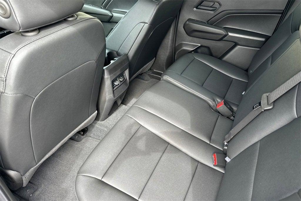 new 2025 Chevrolet Colorado car, priced at $44,571