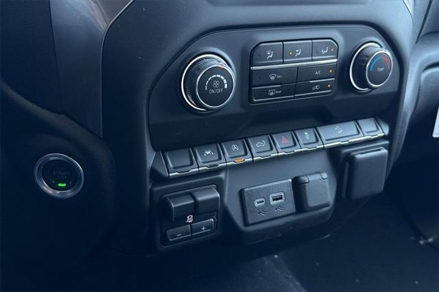 new 2025 Chevrolet Silverado 1500 car, priced at $49,300