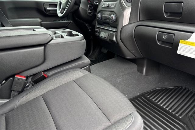 new 2025 Chevrolet Silverado 2500 car, priced at $51,097
