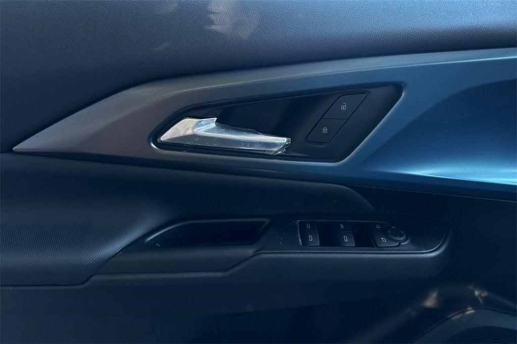 new 2025 Chevrolet Equinox EV car, priced at $39,719