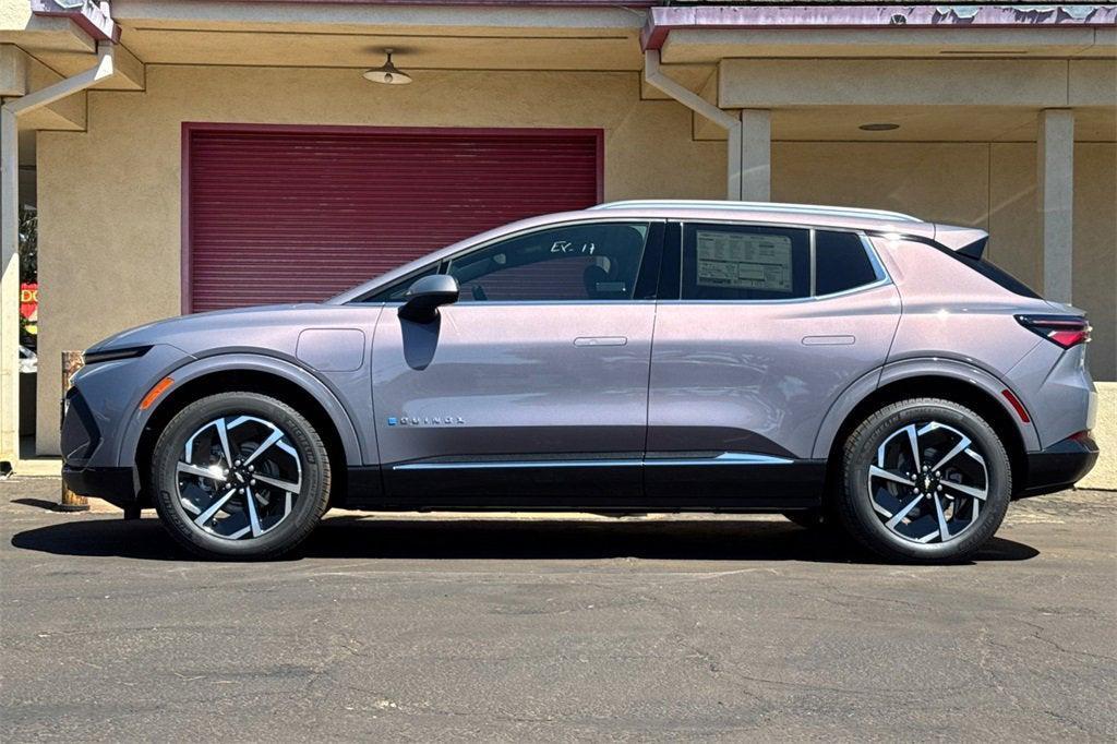 new 2025 Chevrolet Equinox EV car, priced at $39,719