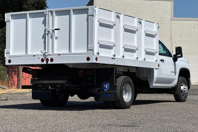new 2025 Chevrolet Silverado 3500 car, priced at $77,767