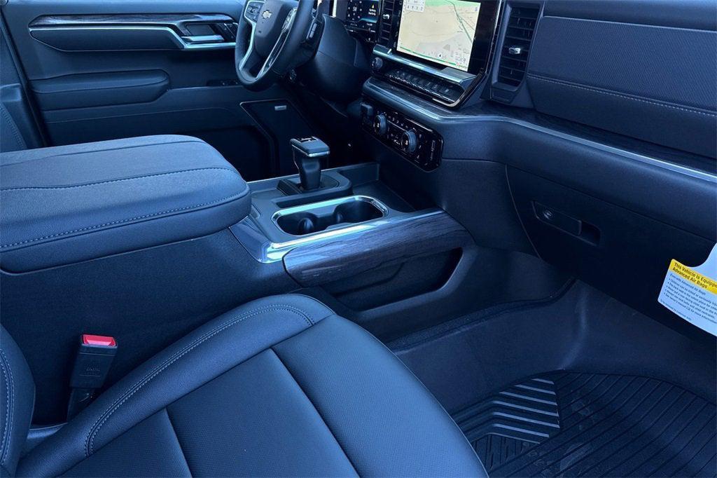 new 2025 Chevrolet Silverado 1500 car, priced at $63,862