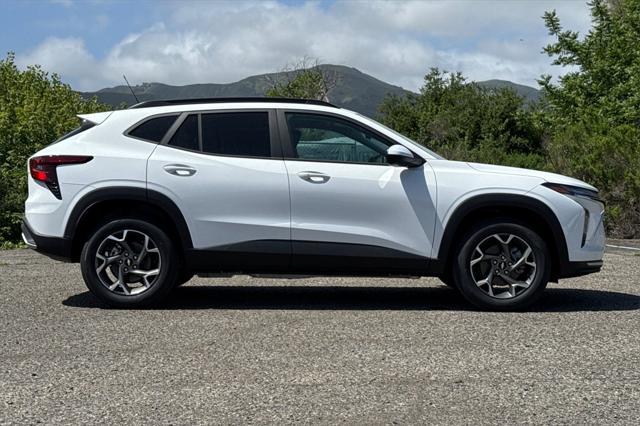 new 2025 Chevrolet Trax car, priced at $25,485