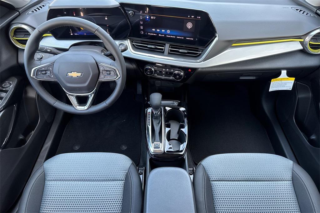 new 2025 Chevrolet Trax car, priced at $24,211