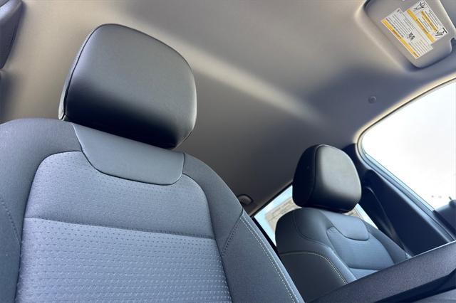 new 2025 Chevrolet Trax car, priced at $25,485
