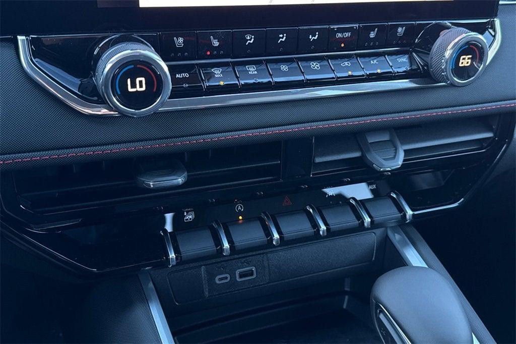 new 2026 Chevrolet Colorado car, priced at $48,051