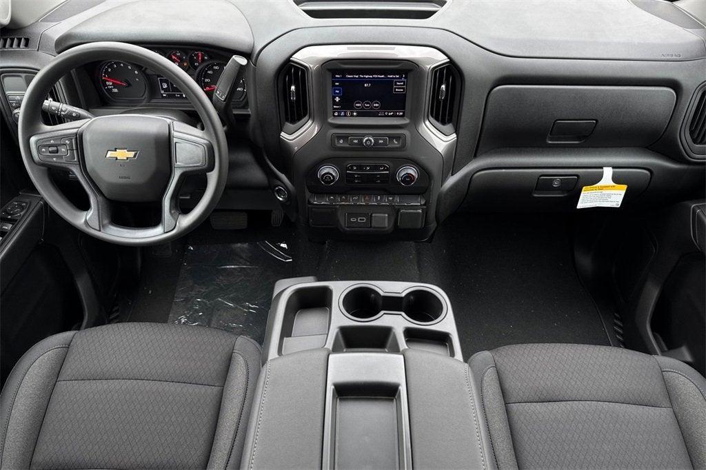 new 2025 Chevrolet Silverado 1500 car, priced at $42,008