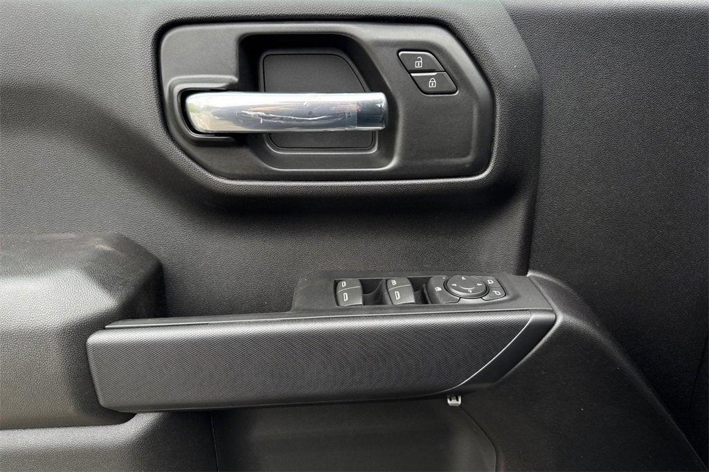 new 2025 Chevrolet Silverado 1500 car, priced at $42,008