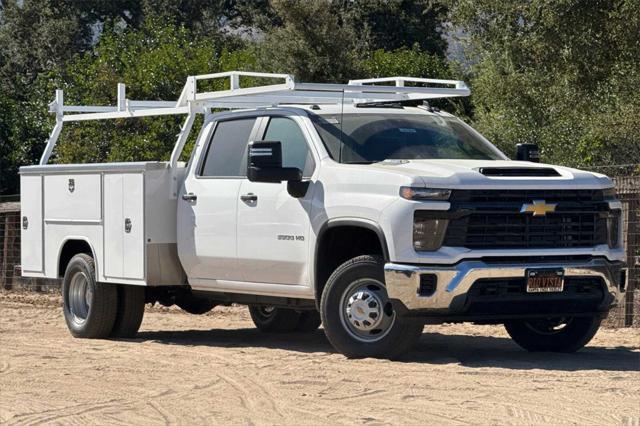 new 2024 Chevrolet Silverado 3500 car, priced at $51,683