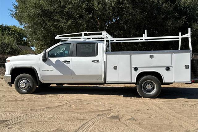 new 2024 Chevrolet Silverado 3500 car, priced at $51,683