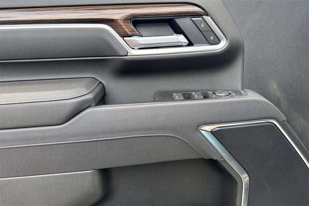 new 2025 Chevrolet Silverado 2500 car, priced at $70,575