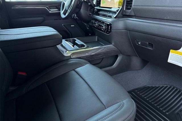 new 2025 Chevrolet Silverado 2500 car, priced at $72,017