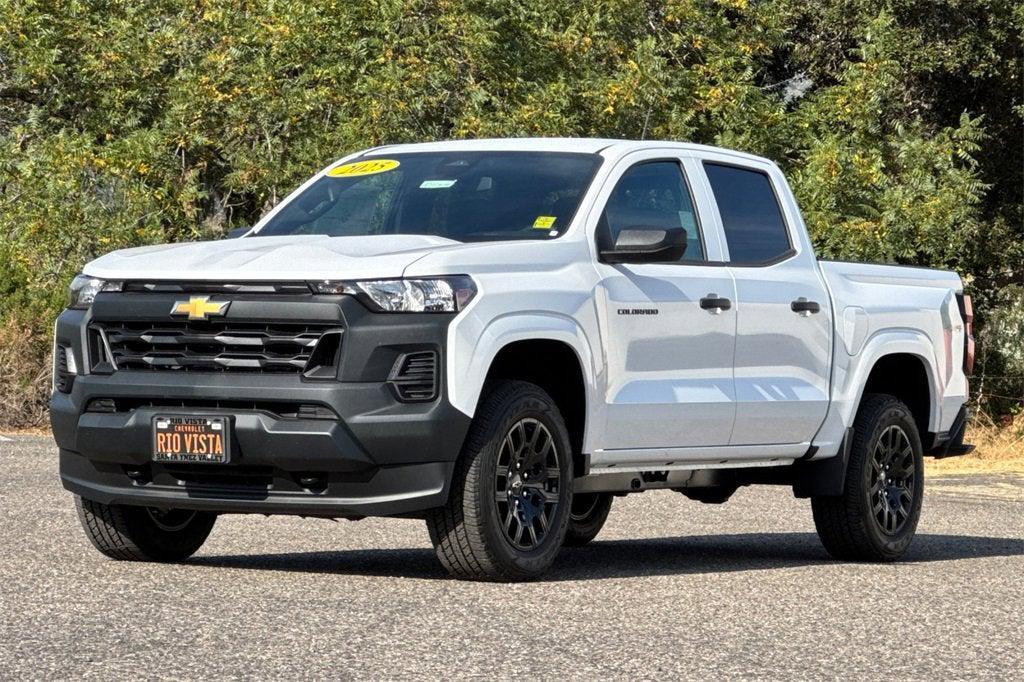 new 2025 Chevrolet Colorado car, priced at $38,726