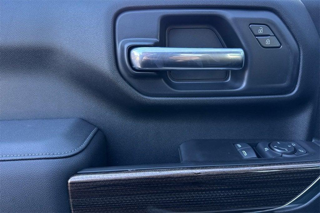 new 2025 Chevrolet Silverado 2500 car, priced at $67,921