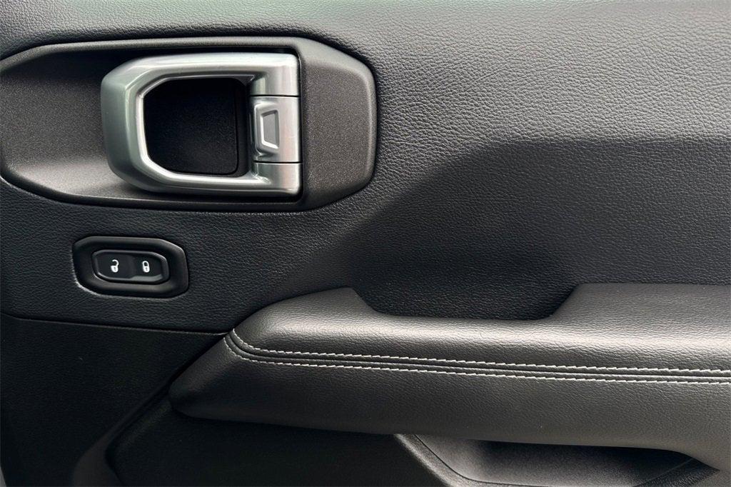 used 2019 Jeep Wrangler Unlimited car, priced at $30,763