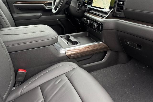 new 2025 Chevrolet Silverado 2500 car, priced at $71,931