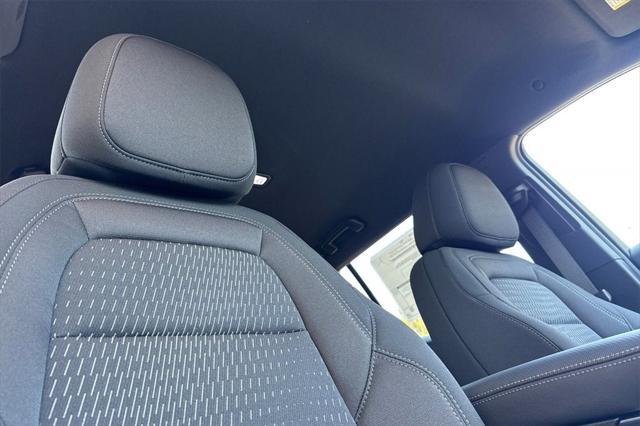 new 2026 Chevrolet Equinox car, priced at $30,413