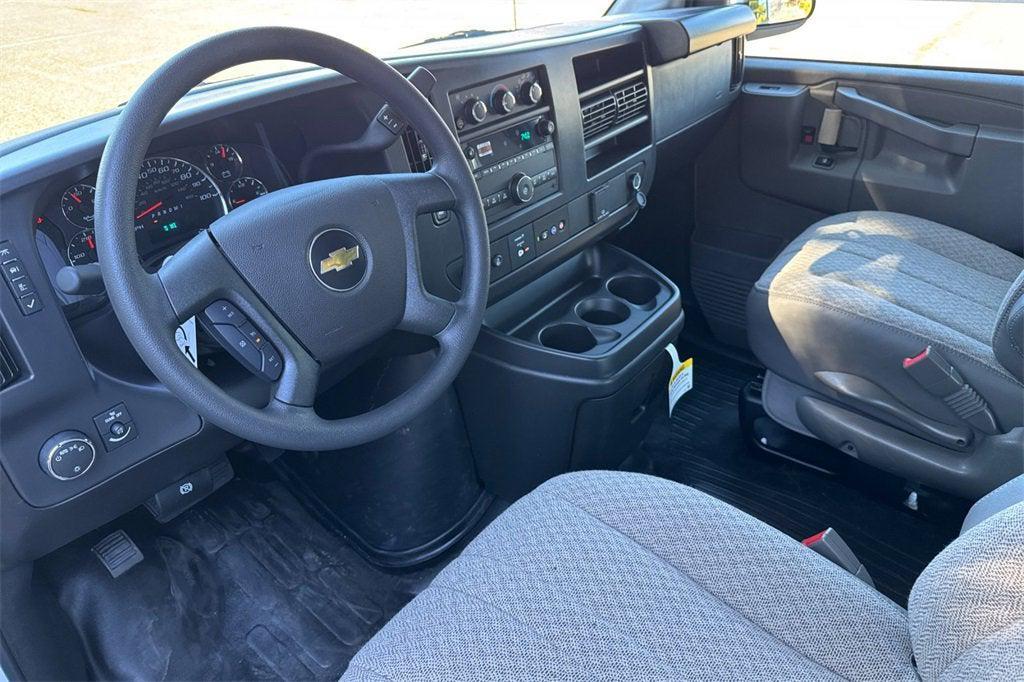 new 2025 Chevrolet Express 2500 car, priced at $45,304