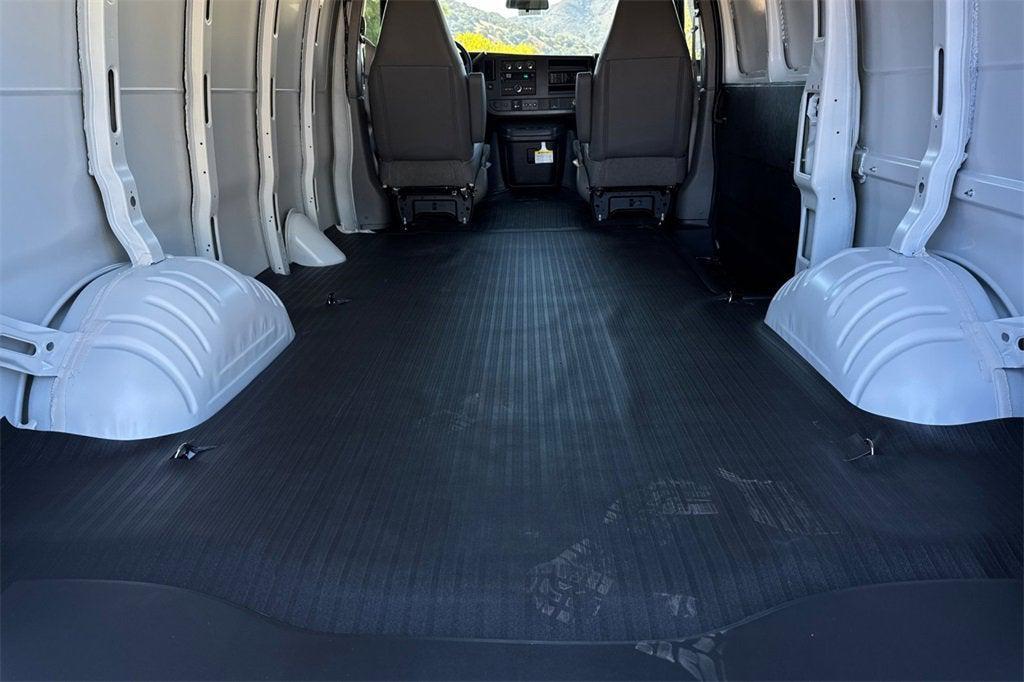 new 2025 Chevrolet Express 2500 car, priced at $45,304