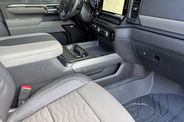 new 2025 Chevrolet Silverado 2500 car, priced at $85,905