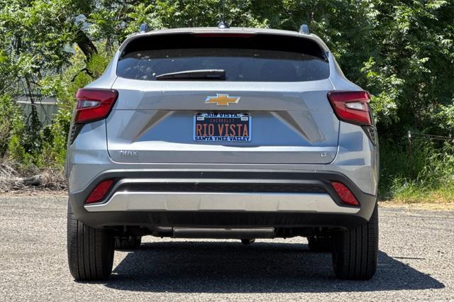 new 2025 Chevrolet Trax car, priced at $25,234