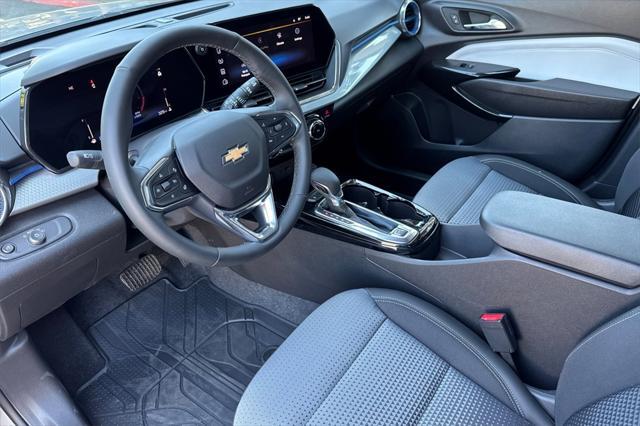 new 2025 Chevrolet Trax car, priced at $25,234