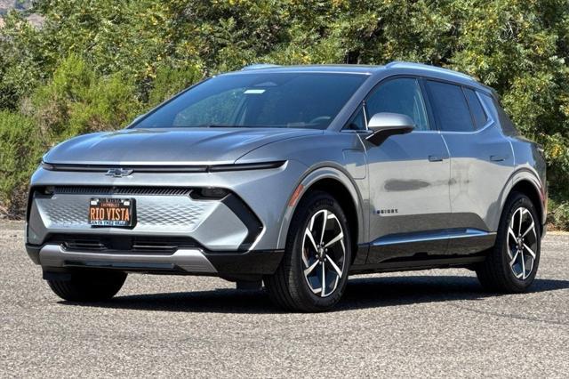 new 2025 Chevrolet Equinox EV car, priced at $40,380