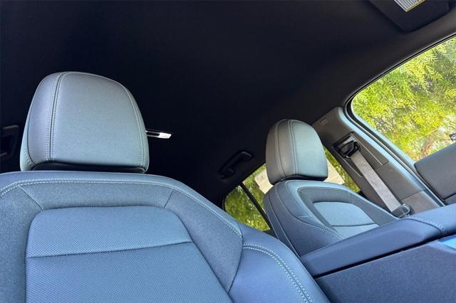 new 2025 Chevrolet Equinox EV car, priced at $40,380