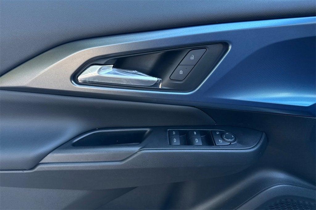 new 2025 Chevrolet Equinox EV car, priced at $40,380