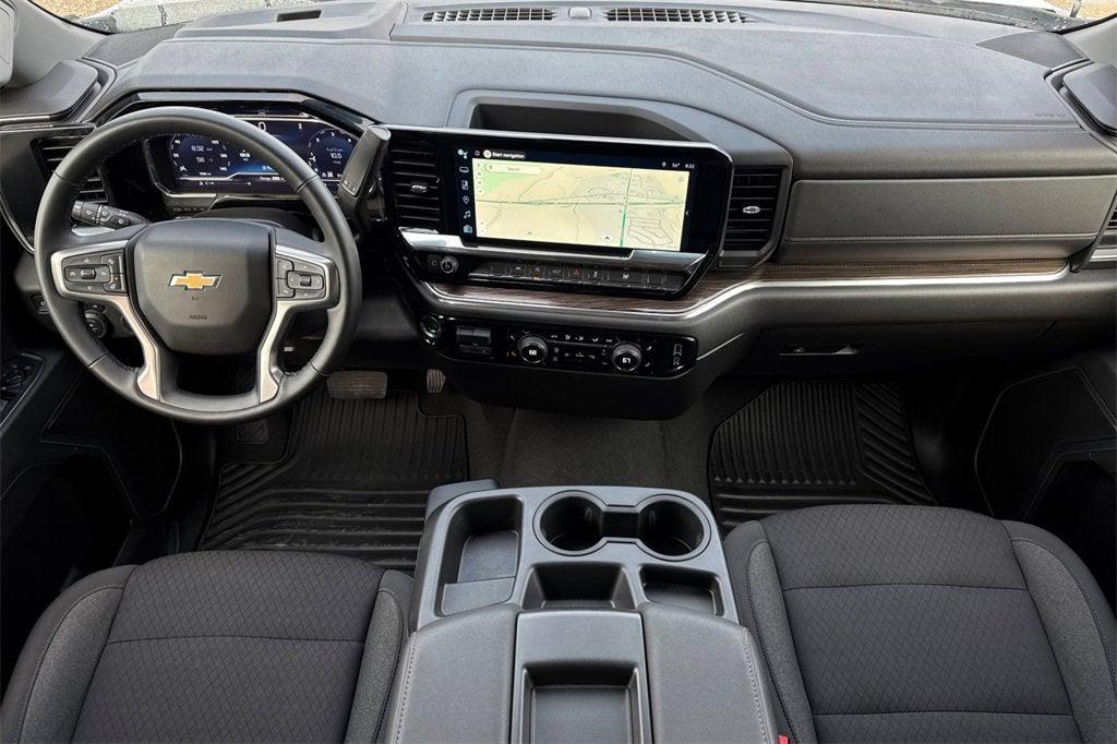 new 2025 Chevrolet Silverado 1500 car, priced at $43,495
