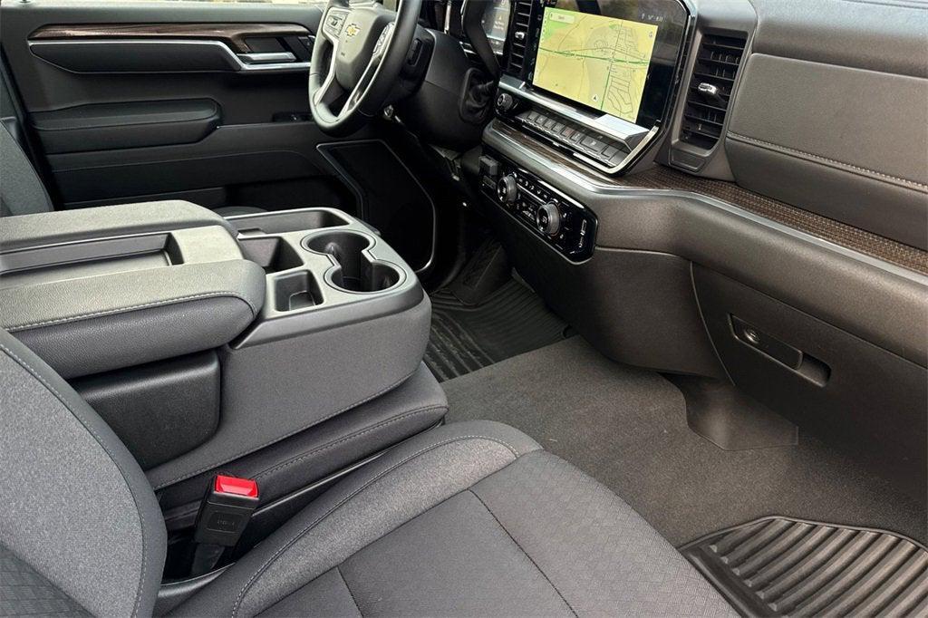 new 2025 Chevrolet Silverado 1500 car, priced at $43,495