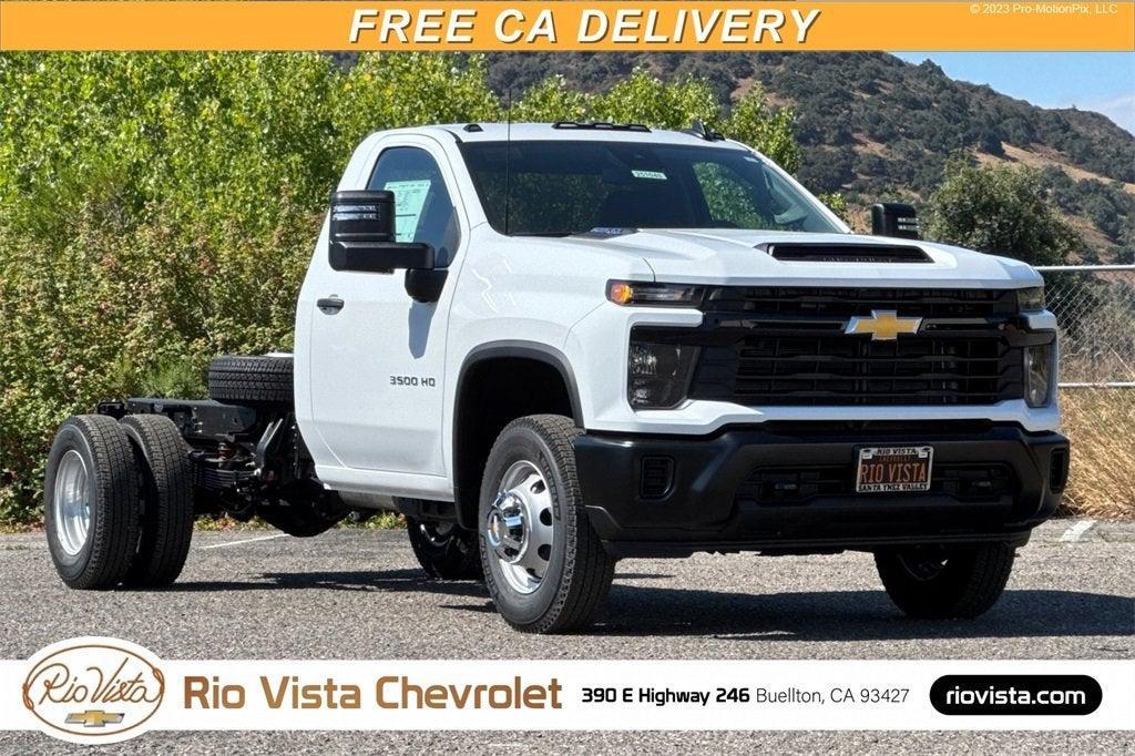 new 2025 Chevrolet Silverado 3500 car, priced at $47,057