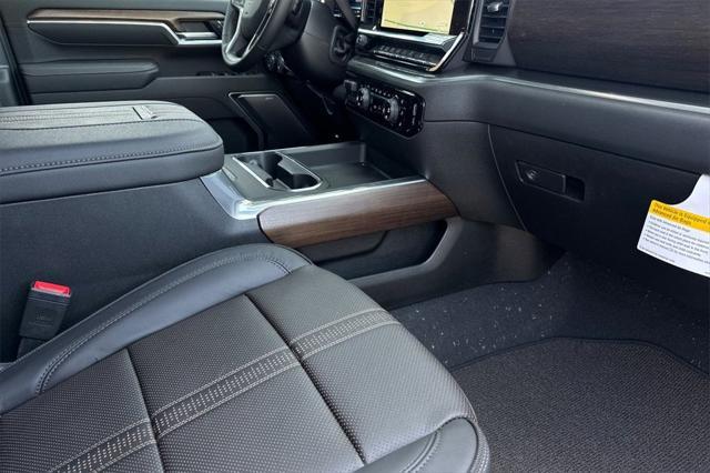 new 2025 Chevrolet Silverado 3500 car, priced at $87,310