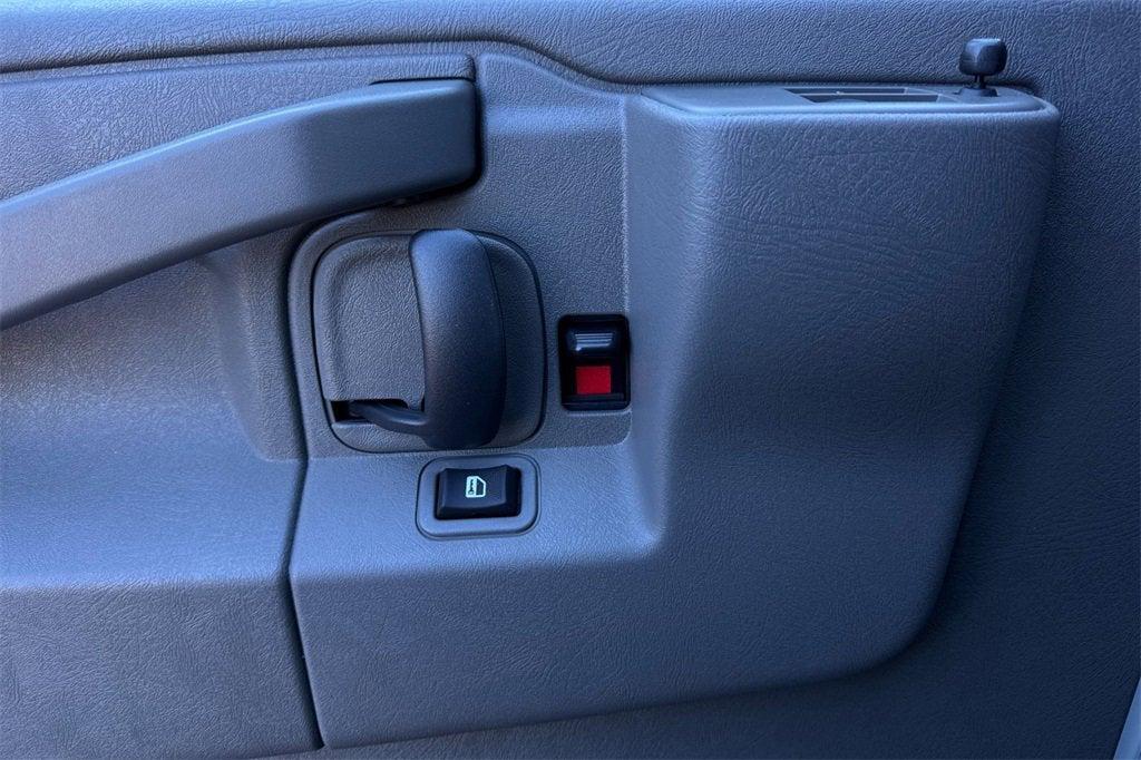 new 2025 Chevrolet Express 2500 car, priced at $45,304