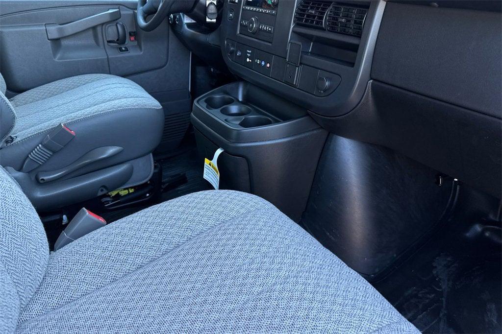 new 2025 Chevrolet Express 2500 car, priced at $45,304