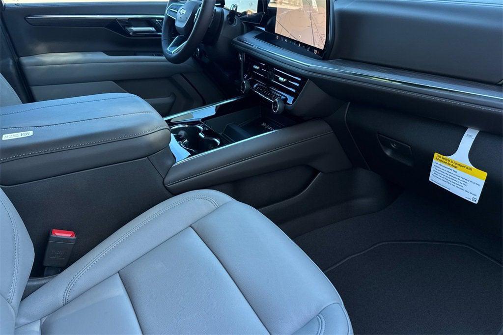 new 2026 Chevrolet Suburban car, priced at $74,111