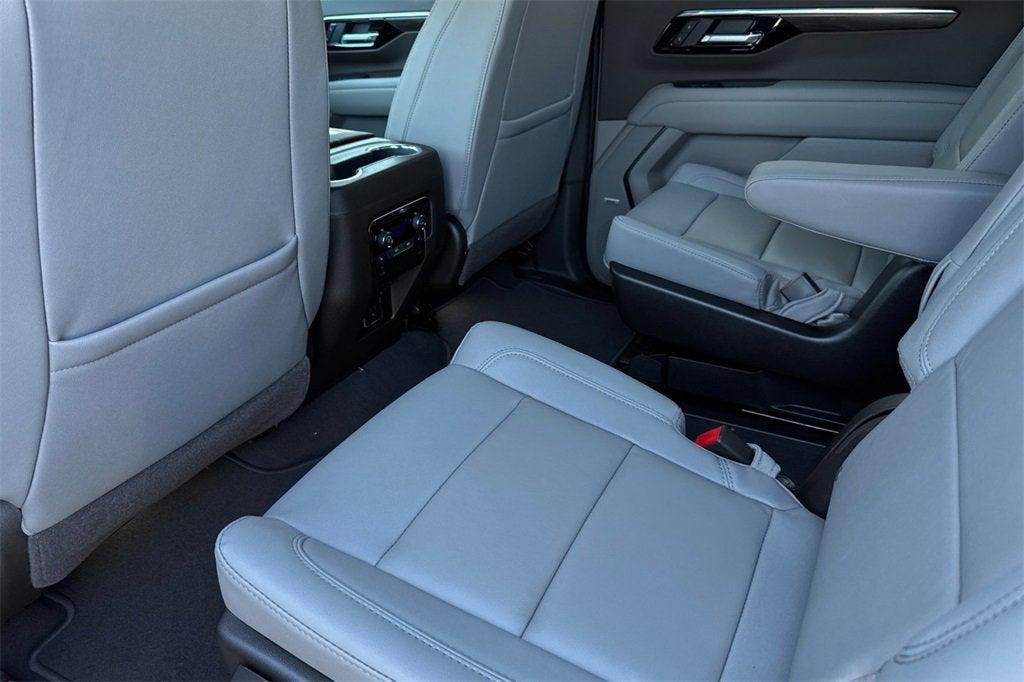 new 2026 Chevrolet Suburban car, priced at $74,111