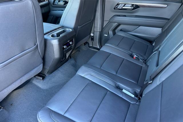 new 2025 Chevrolet Suburban car, priced at $87,095