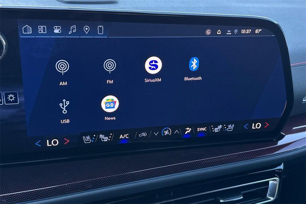 new 2026 Chevrolet Traverse car, priced at $60,256