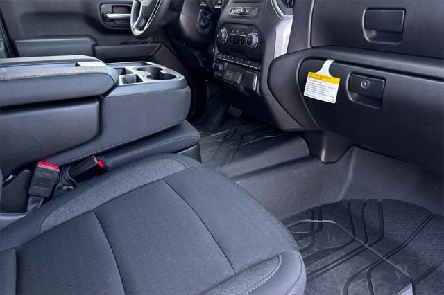 new 2025 Chevrolet Silverado 2500 car, priced at $64,252